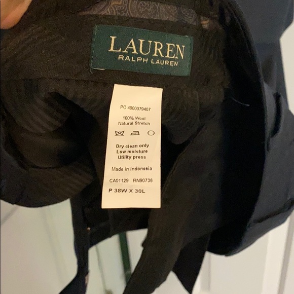 Men’s Lauren Suit - Picture 5 of 6